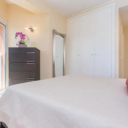 Apartment Litoralmar Beachfront Portimao