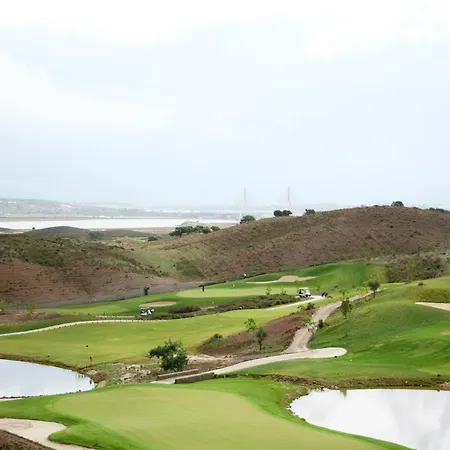 Litoralmar Beachfront * بورتيماو