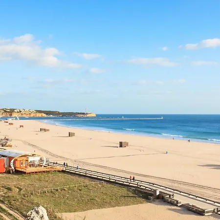 Litoralmar Beachfront ポルティマン